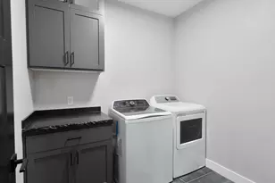 340 E 300 N, Moroni, UT 84646 - Photo 14