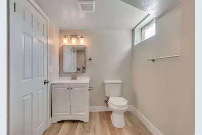 5289 S 2200 W, Roy, UT 84067 - Photo 24