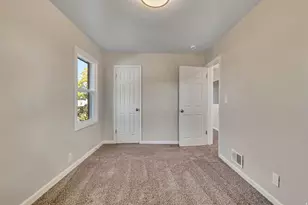5289 S 2200 W, Roy, UT 84067 - Photo 14