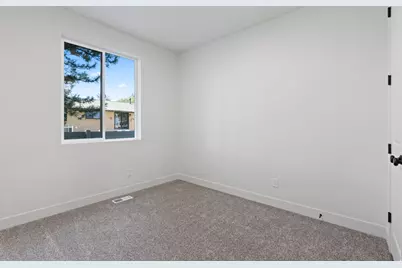 238 W Hillcrest Dr, Spanish Fork, UT 84660 - Photo 10