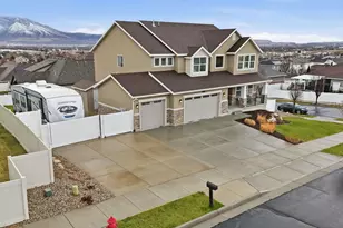 11247 S Great Neck Dr W, South Jordan, UT 84009 - Photo 2