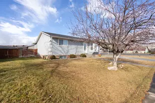 595 N 400 E, Richfield, UT 84701 - Photo 2