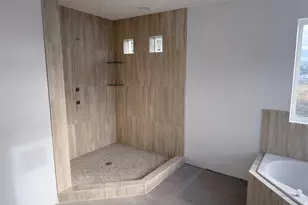 1334 E Boxelder Dr, Saratoga Springs, UT 84045 - Photo 4