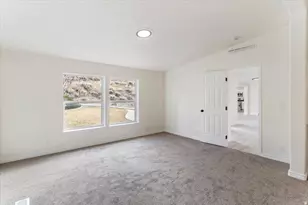 371 E Cynthia Way S, North Salt Lake, UT 84054 - Photo 16