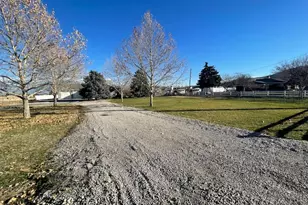 13255 S Rose Canyon Rd W, Herriman, UT 84096 - Photo 4