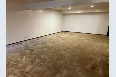 4539 S 1800 W #127, Roy, UT 84067 - Photo 14