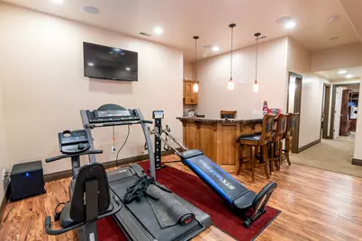 3646 W 8070 S, West Jordan, UT 84088 - Photo 32