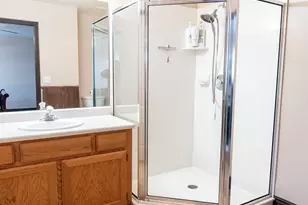 3646 W 8070 S, West Jordan, UT 84088 - Photo 18