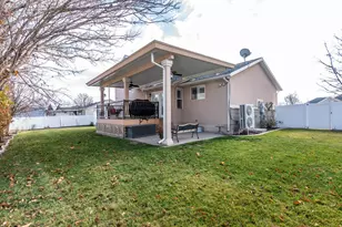 3646 W 8070 S, West Jordan, UT 84088 - Photo 10