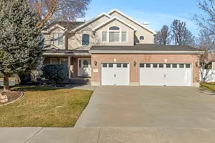 969 E Addington Cir S, Sandy, UT 84094 - Photo 1