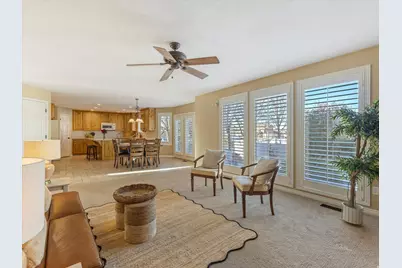 969 E Addington Cir S, Sandy, UT 84094 - Photo 6
