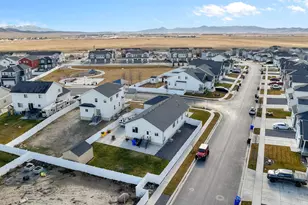 1217 E Pamela St, Eagle Mountain, UT 84005 - Photo 12