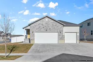 1217 E Pamela St, Eagle Mountain, UT 84005 - Photo 4