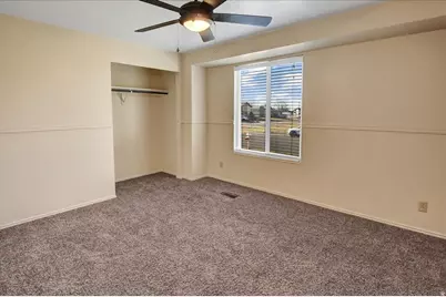 4374 S 2900 W, Roy, UT 84067 - Photo 14
