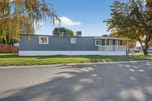 1350 W 300 N, Clearfield, UT 84015 - Photo 6