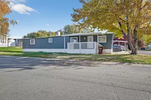 1350 W 300 N, Clearfield, UT 84015 - Photo 6