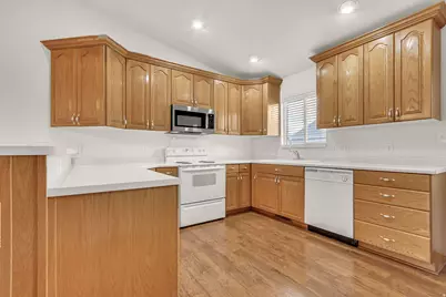 1547 S 2120 E, Spanish Fork, UT 84660 - Photo 14