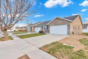 1547 S 2120 E, Spanish Fork, UT 84660 - Photo 2