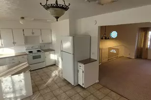 5489 W Cyclamen Ct S, West Jordan, UT 84081 - Photo 6