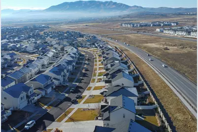 2191 N Elderberry Dr N, Saratoga Springs, UT 84045 - Photo 34