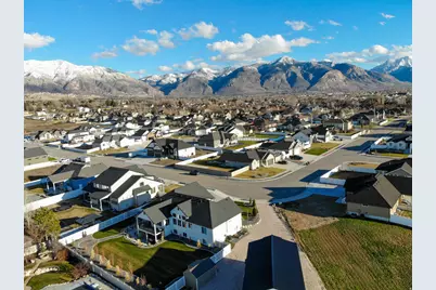 3103 N 1200 W, Pleasant View, UT 84414 - Photo 4