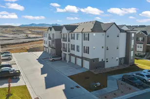 753 N Favreau Ln, Saratoga Springs, UT 84045 - Photo 26