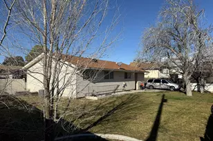 686 N 835 W, Orem, UT 84057 - Photo 32