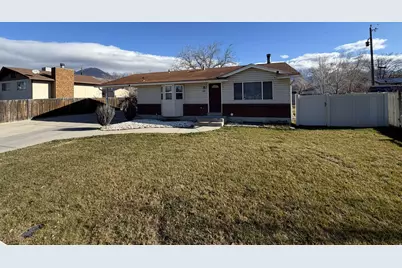 686 N 835 W, Orem, UT 84057 - Photo 2