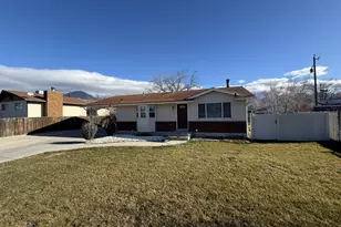686 N 835 W, Orem, UT 84057 - Photo 2