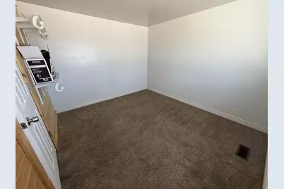 686 N 835 W, Orem, UT 84057 - Photo 8