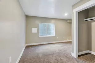 291 W Kestrel Dr, Saratoga Springs, UT 84045 - Photo 32