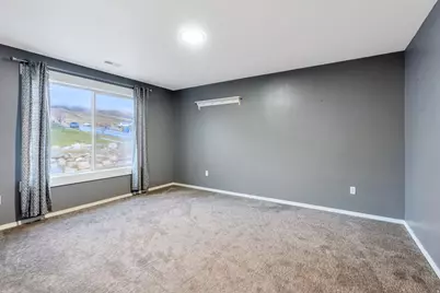 291 W Kestrel Dr, Saratoga Springs, UT 84045 - Photo 22