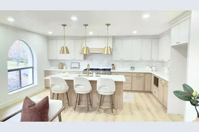 2099 E Worchester Dr S, Cottonwood Heights, UT 84121 - Photo 4