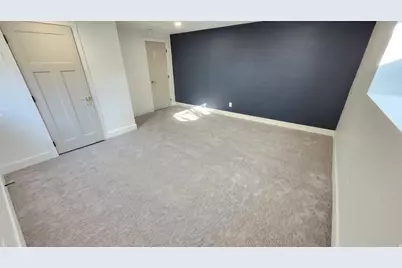 2099 E Worchester Dr S, Cottonwood Heights, UT 84121 - Photo 24