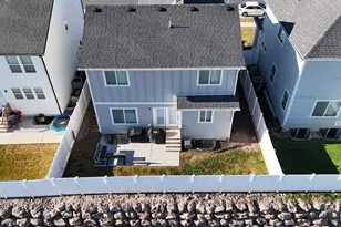 9288 N Tampa Dr, Eagle Mountain, UT 84005 - Photo 4