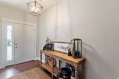 2146 W 5600 S #29, Roy, UT 84067 - Photo 4