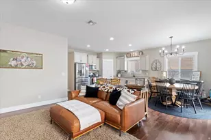 2146 W 5600 S, Roy, UT 84067 - Photo 6