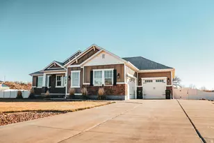 920 N 2060 W, Roosevelt, UT 84066 - Photo 1