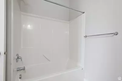 633 N Sun Peak Dr W, Vineyard, UT 84059 - Photo 14