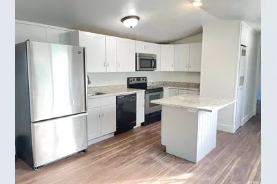 2641 W 2680 S #325, West Valley, UT 84119 - Photo 2