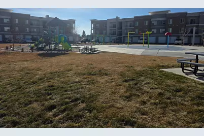 2342 E 830 S #27, Spanish Fork, UT 84660 - Photo 18