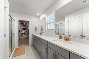 966 W Ruddy Clover Ln N, Saratoga Springs, UT 84045 - Photo 16