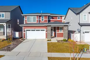 966 W Ruddy Clover Ln N, Saratoga Springs, UT 84045 - Photo 2