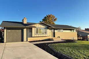 1184 E Valhalla Dr, Clearfield, UT 84015 - Photo 2