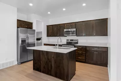 2174 E 270 N #STAN, Spanish Fork, UT 84660 - Photo 4