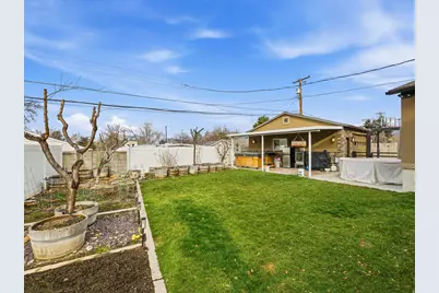 2117 E Rolling Knolls Way, Cottonwood Heights, UT 84121 - Photo 6