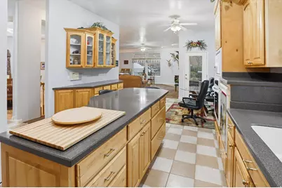 142 N 10450 E, Huntsville, UT 84317 - Photo 12