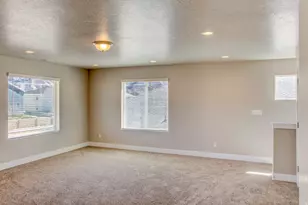 2163 E 200 N, Spanish Fork, UT 84660 - Photo 8