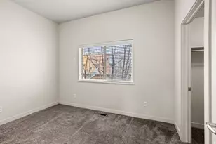 725 S 200 W, Salt Lake City, UT 84101 - Photo 12