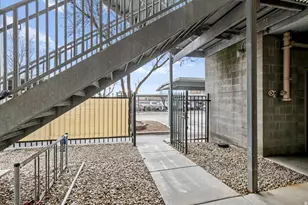 725 S 200 W, Salt Lake City, UT 84101 - Photo 20